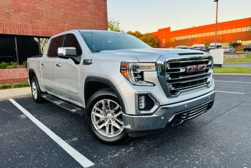 2020 Gmc Sierra 1500 SLT photo 1