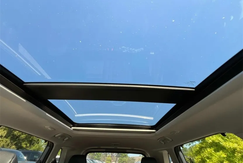 2026 Nissan Rogue SV photo 1