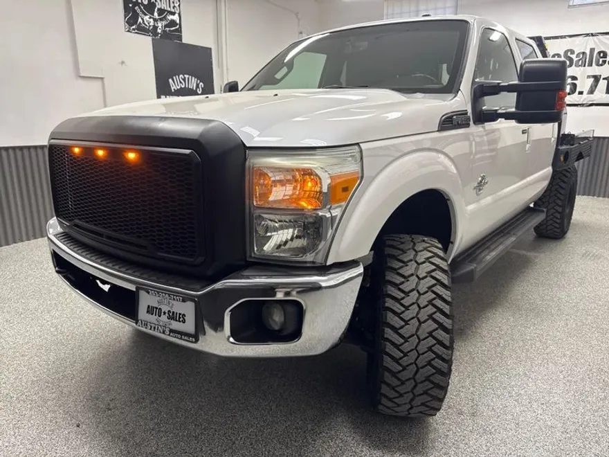 2011 Ford F-350 Lariat photo 1