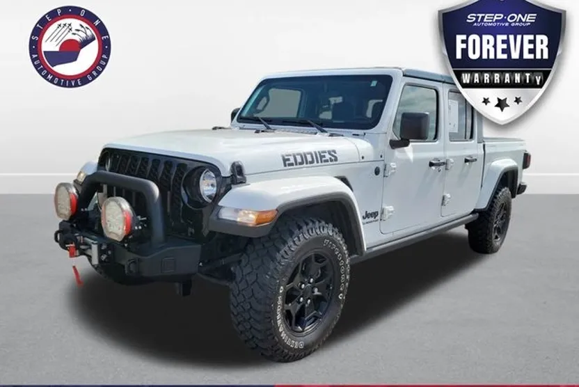 2021 Jeep Gladiator Sport photo 1