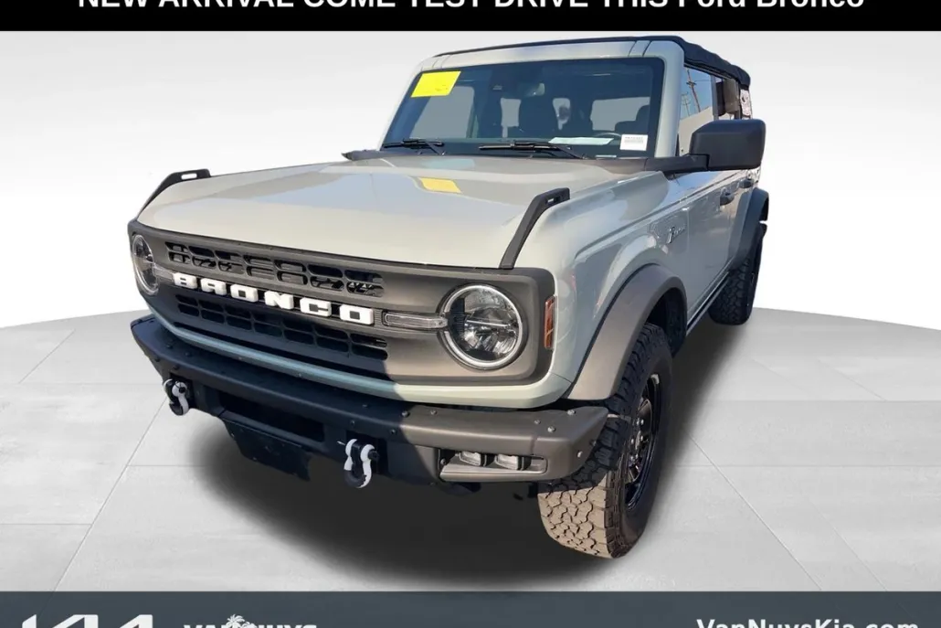 2021 Ford Bronco Black Diamond photo 1