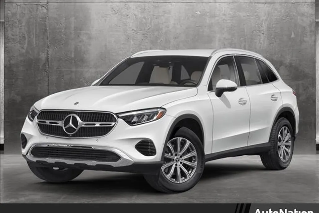 2025 Mercedes Benz GLC 300 photo 1