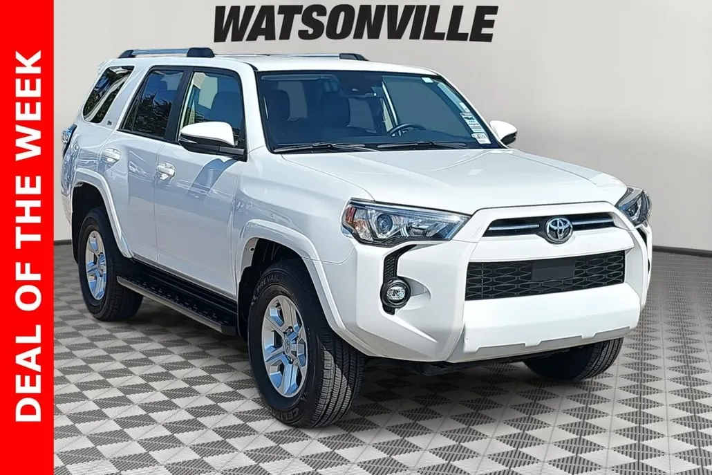2024 Toyota 4Runner SR5 Premium photo 1