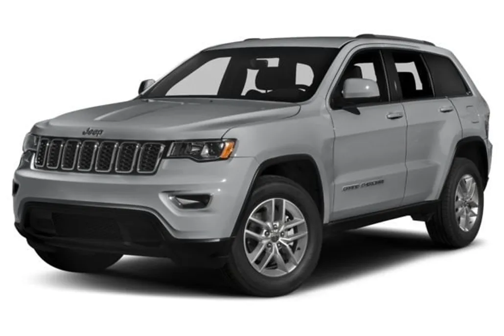 2018 Jeep Grand Cherokee Altitude photo 1