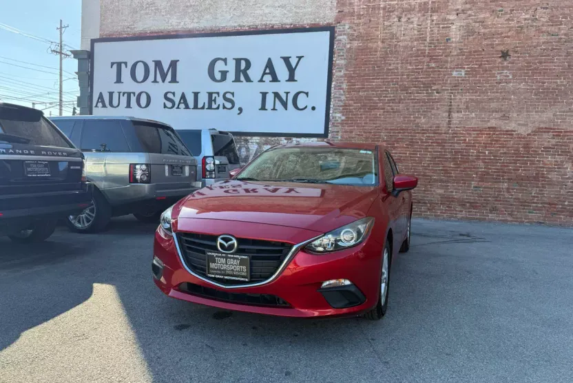 2016 Mazda Mazda3 i Sport photo 1