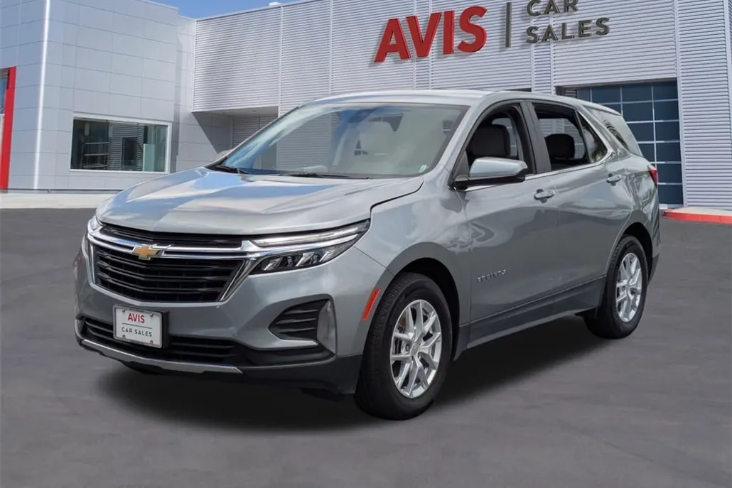 2023 Chevrolet Equinox photo 1