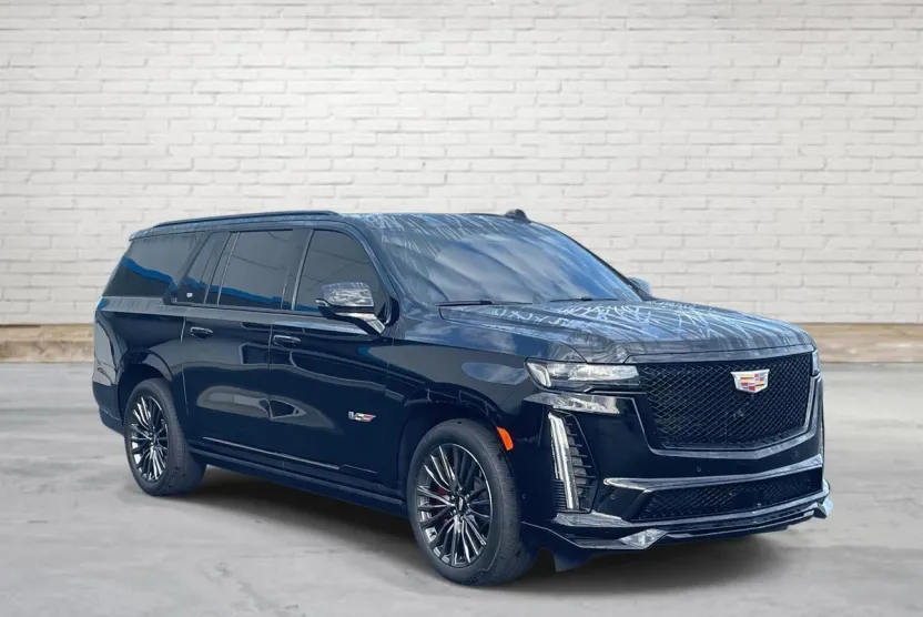2024 Cadillac Escalade ESV V-Series photo 1