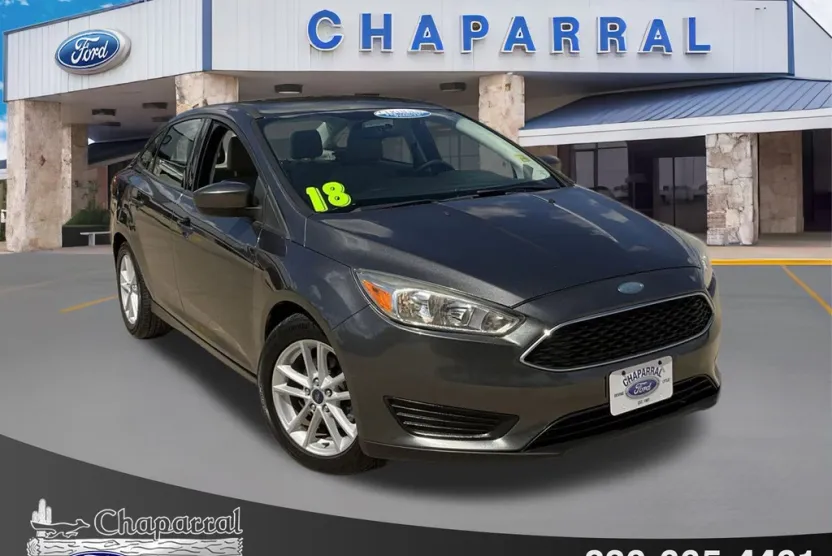 2018 Ford Focus SE photo 1