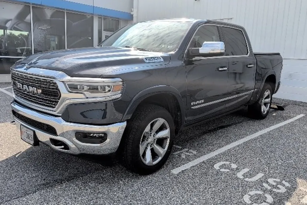 2021 Ram 1500 Limited photo 1