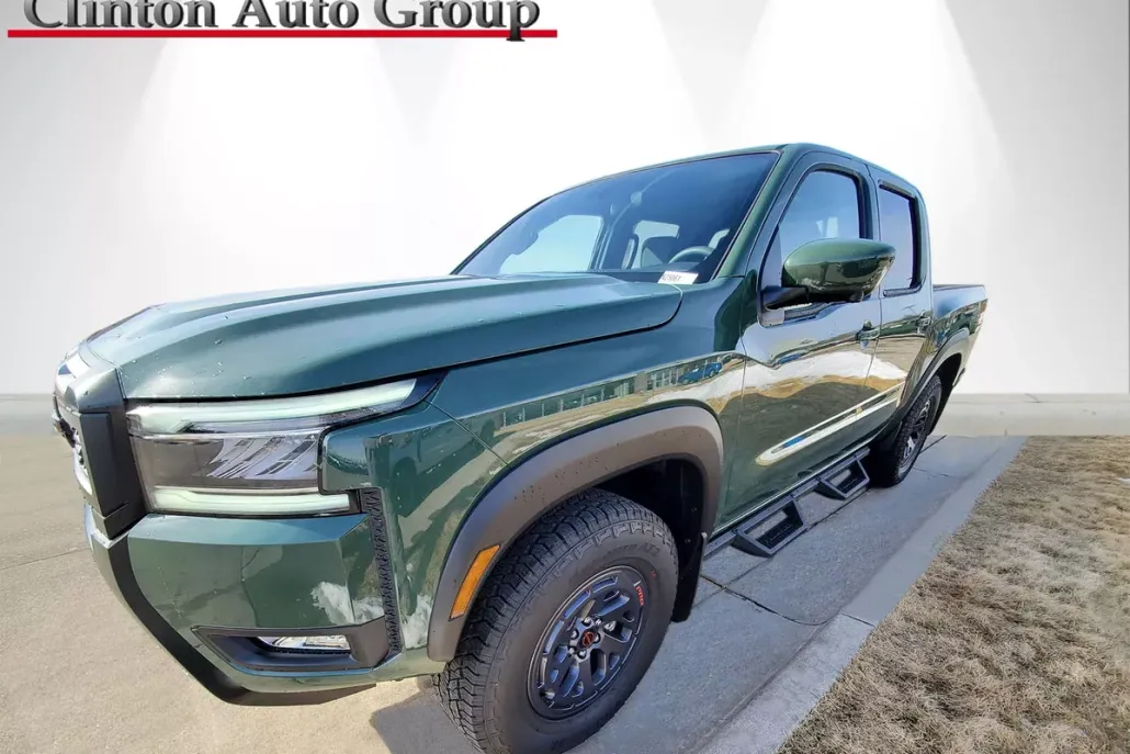 2025 Nissan Frontier PRO-4X photo 1