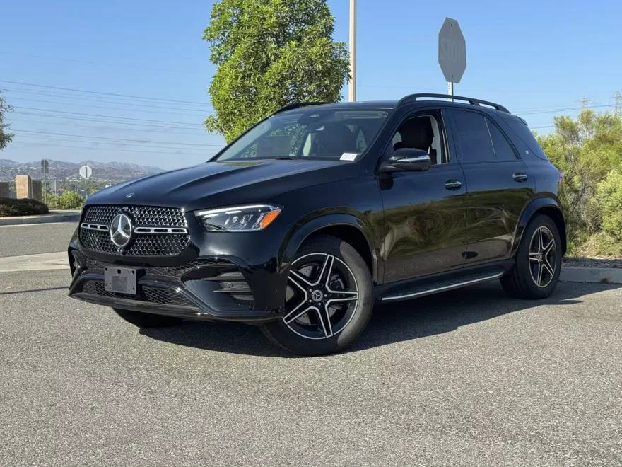 2025 Mercedes Benz GLE 350 4MATIC photo 1