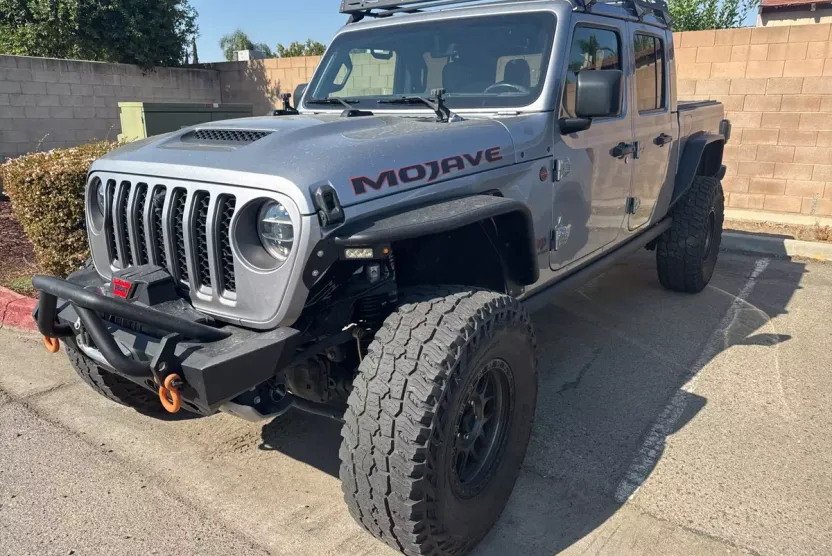 2021 Jeep Gladiator Mojave photo 1