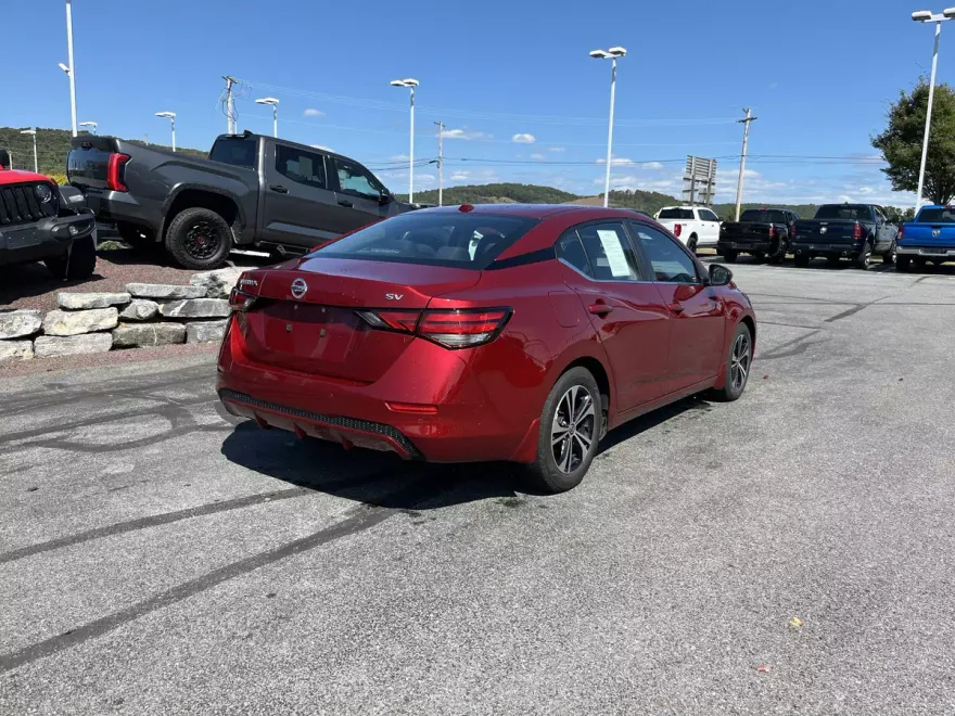 2023 Nissan Sentra SV photo 1