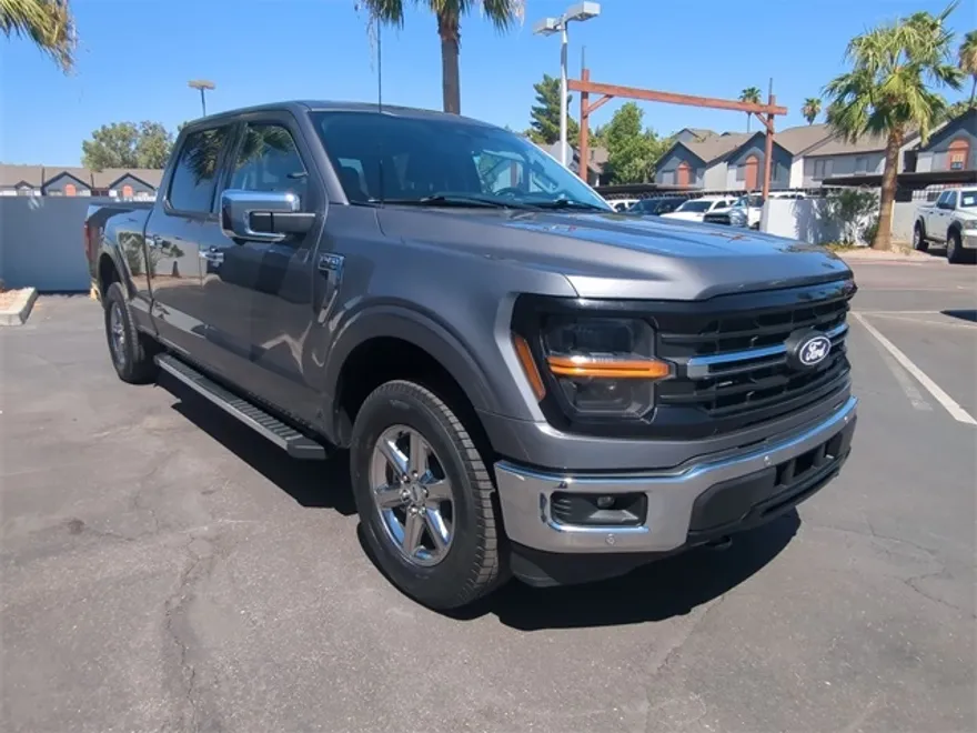 2024 Ford F-150 XLT photo 1