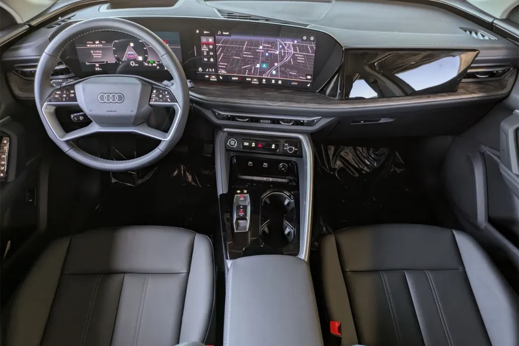 2025 Audi Q5 2.0T Premium Plus photo 1