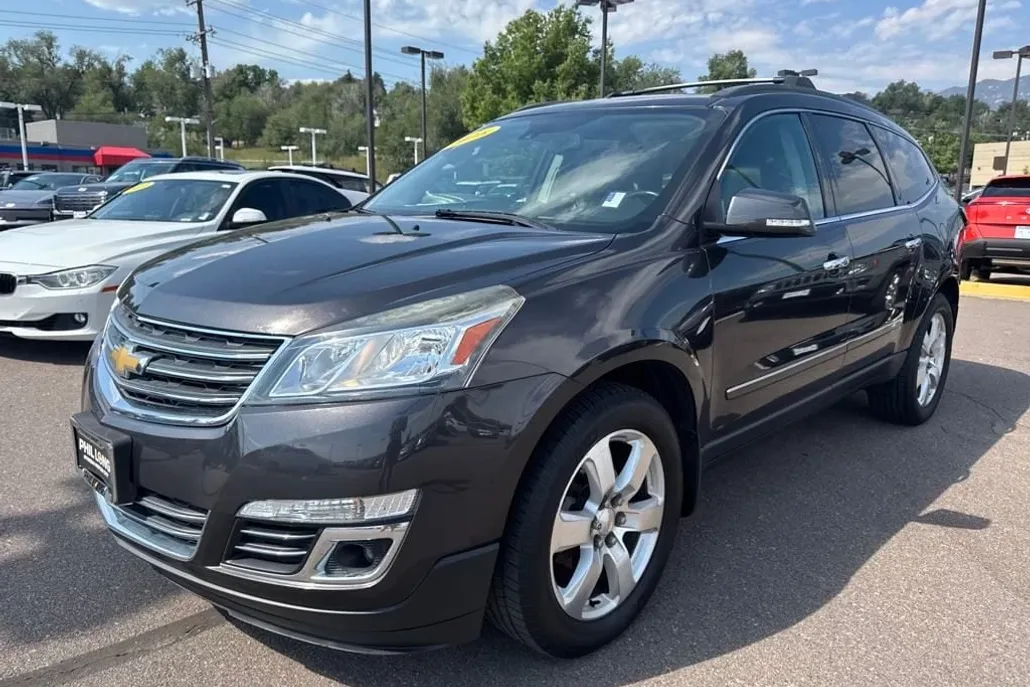 2016 Chevrolet Traverse LTZ photo 1