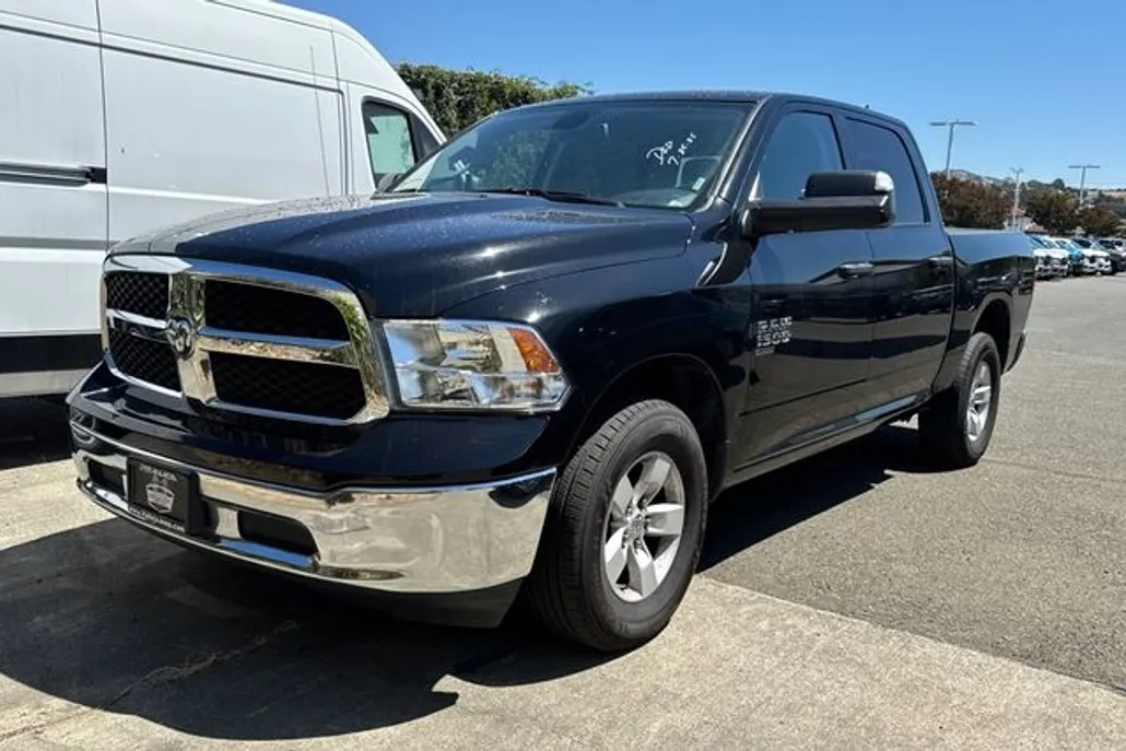 2023 Ram 1500 Classic SLT photo 1