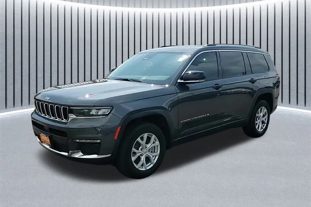 2021 Jeep Grand Cherokee Limited photo 1