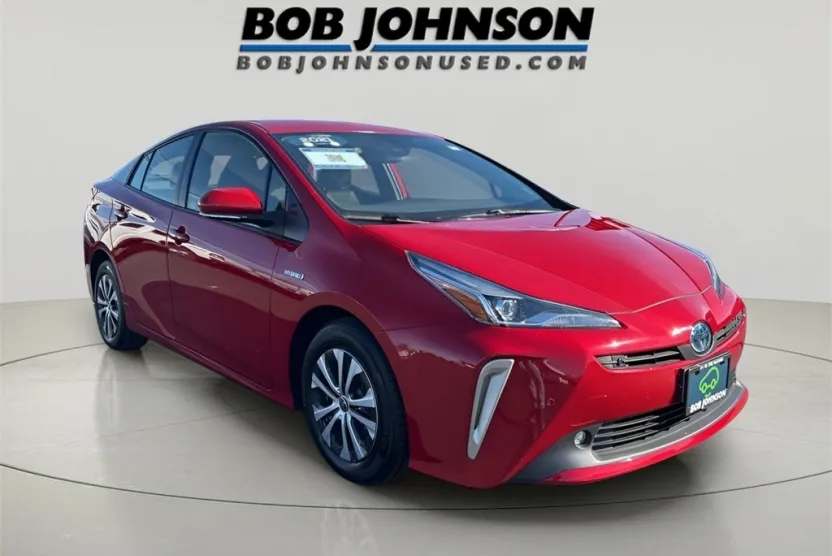 2021 Toyota Prius LE AWD-e photo 1