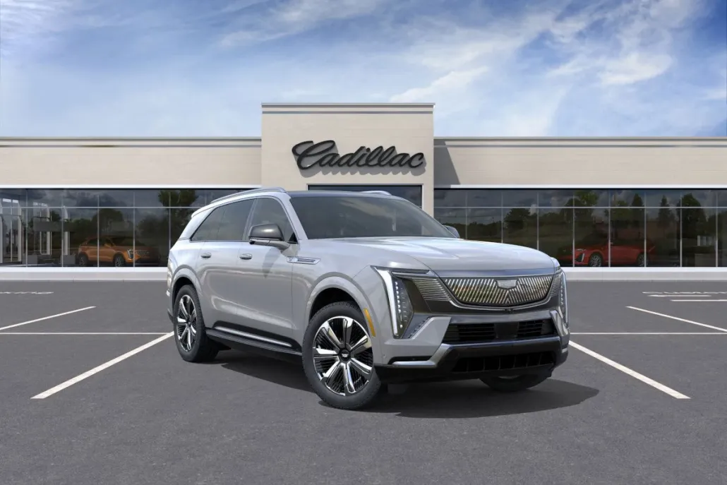 2026 Cadillac Escalade IQ Luxury photo 1