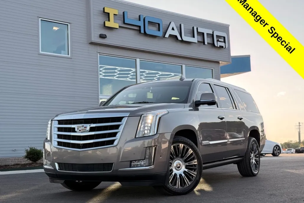 2018 Cadillac Escalade ESV Premium Luxury photo 1