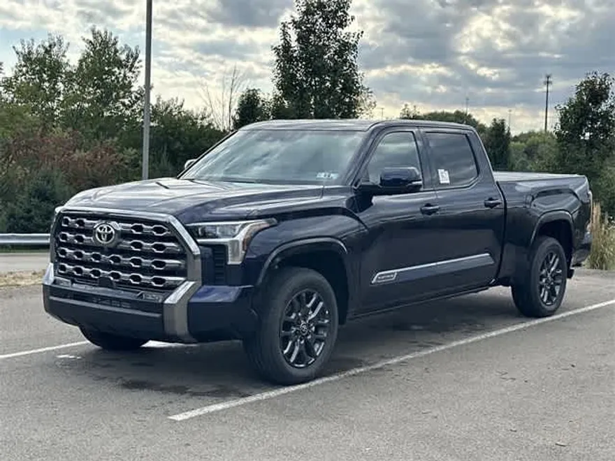 2026 Toyota Tundra Platinum photo 1