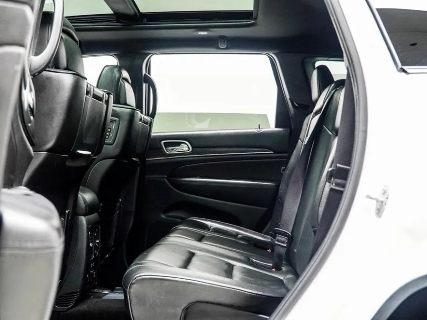 2018 Jeep Grand Cherokee High Altitude photo 35