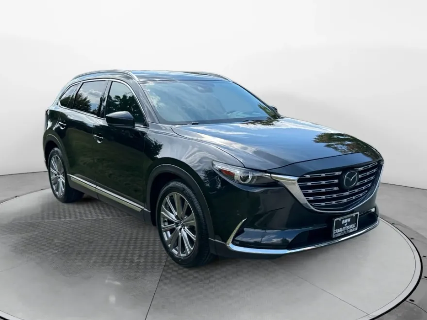 2022 Mazda CX-9 Signature photo 1