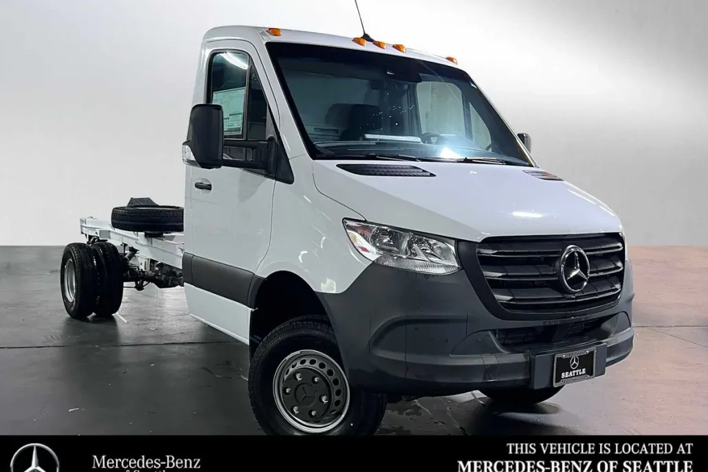 2023 Mercedes Benz Sprinter 3500XD Standard Roof photo 1