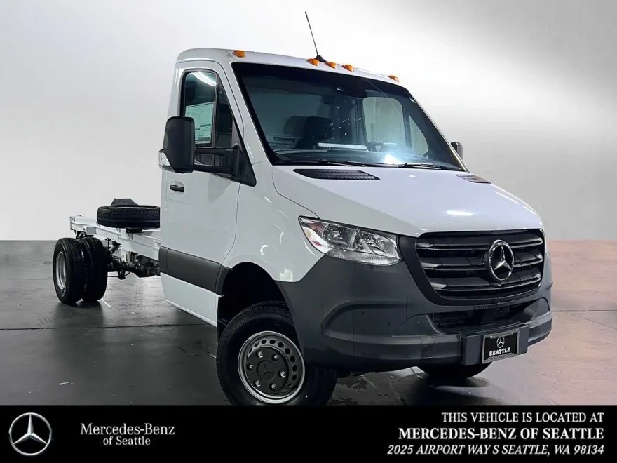 2023 Mercedes Benz Sprinter 3500XD Standard Roof photo 1