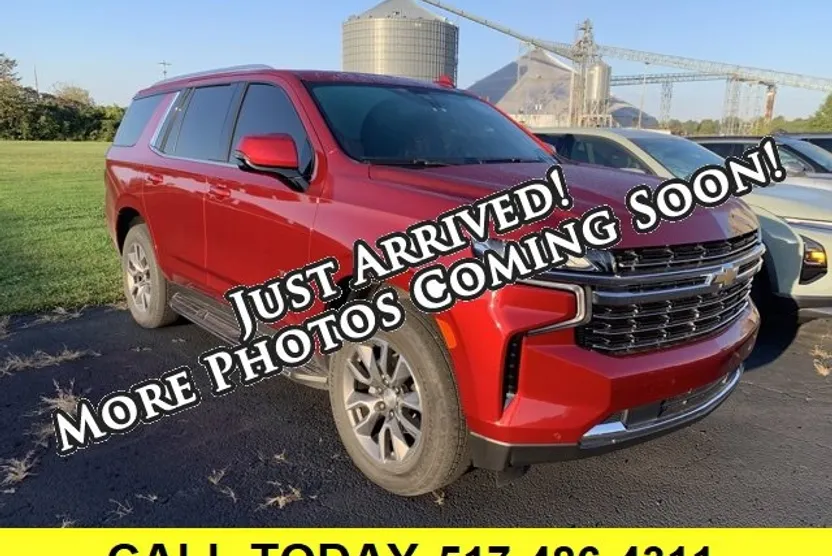 2022 Chevrolet Tahoe LT photo 1