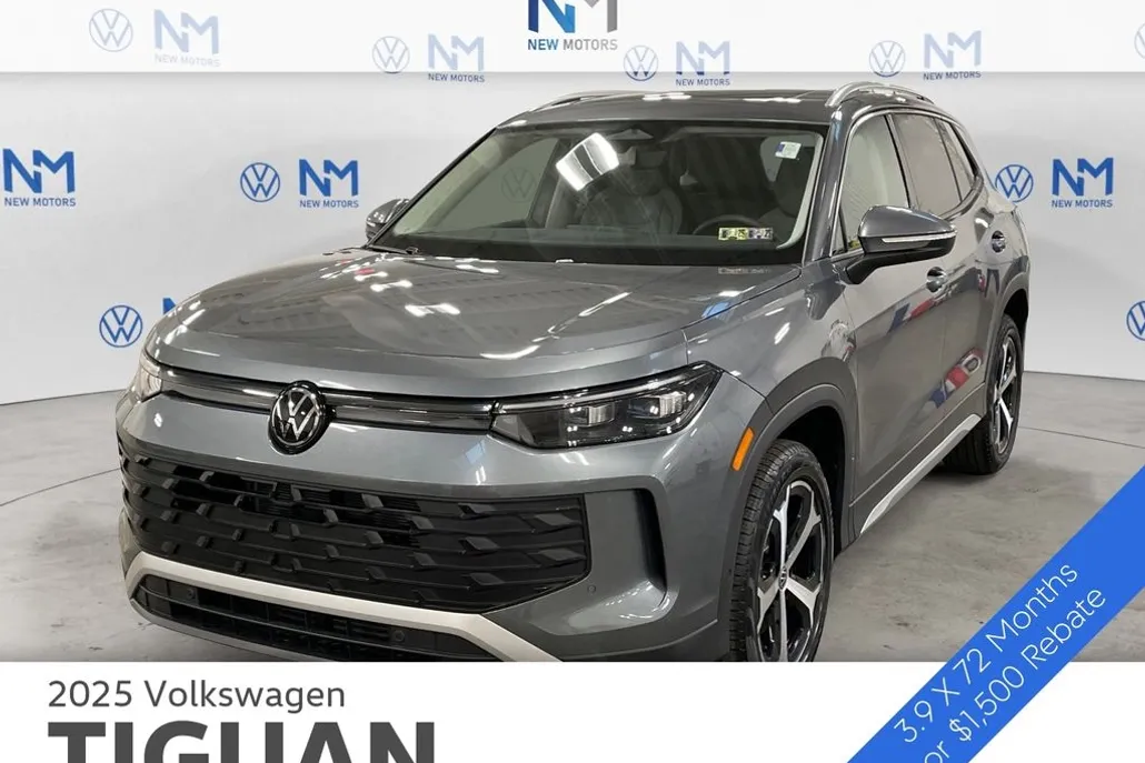 2025 Volkswagen Tiguan SE photo 1