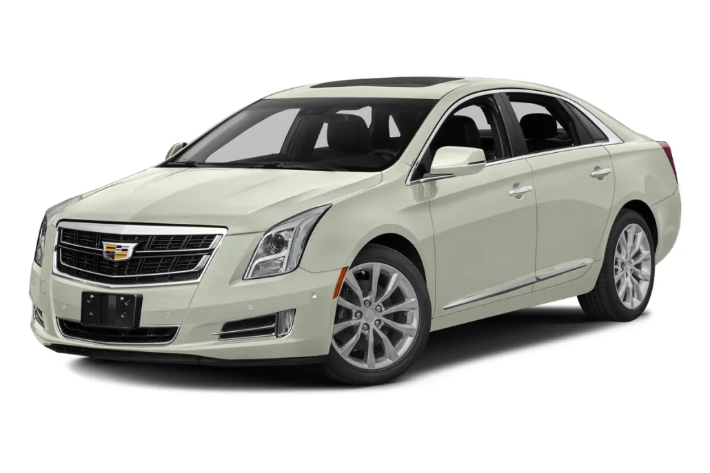 2016 Cadillac XTS Luxury photo 1
