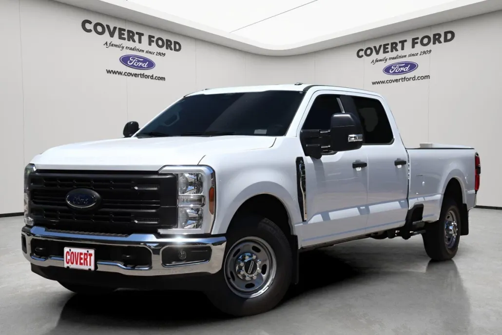 2024 Ford F-350 photo 1