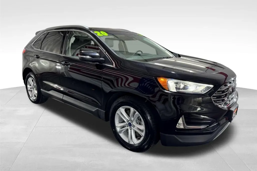 2020 Ford Edge SEL photo 1