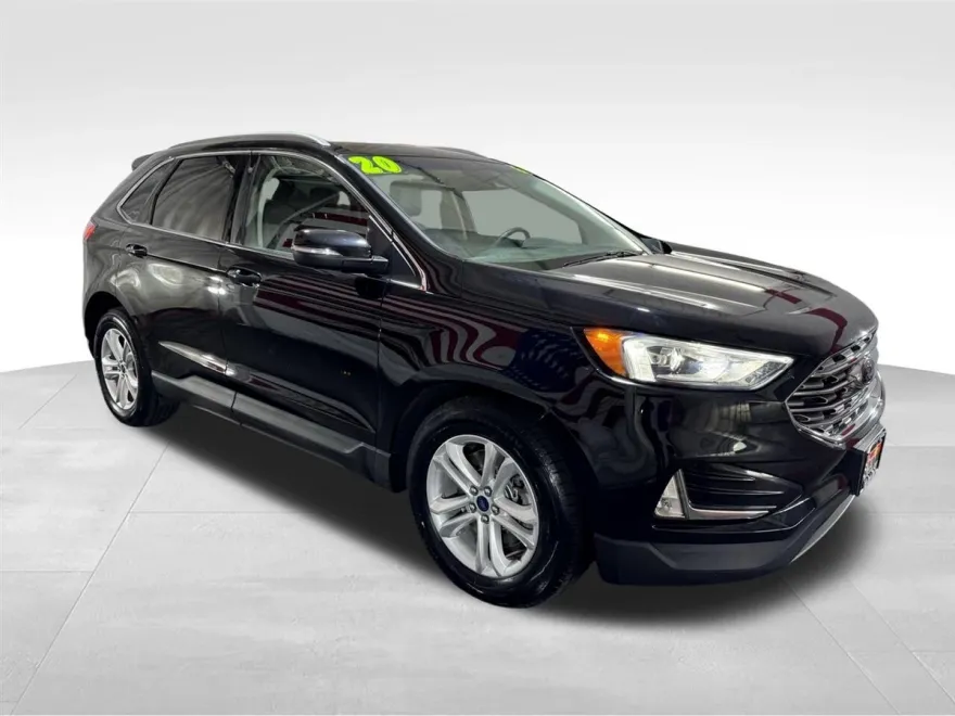 2020 Ford Edge SEL photo 1