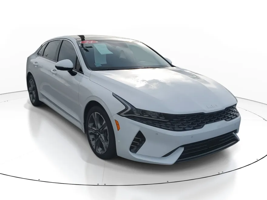 2024 Kia K5 EX photo 1