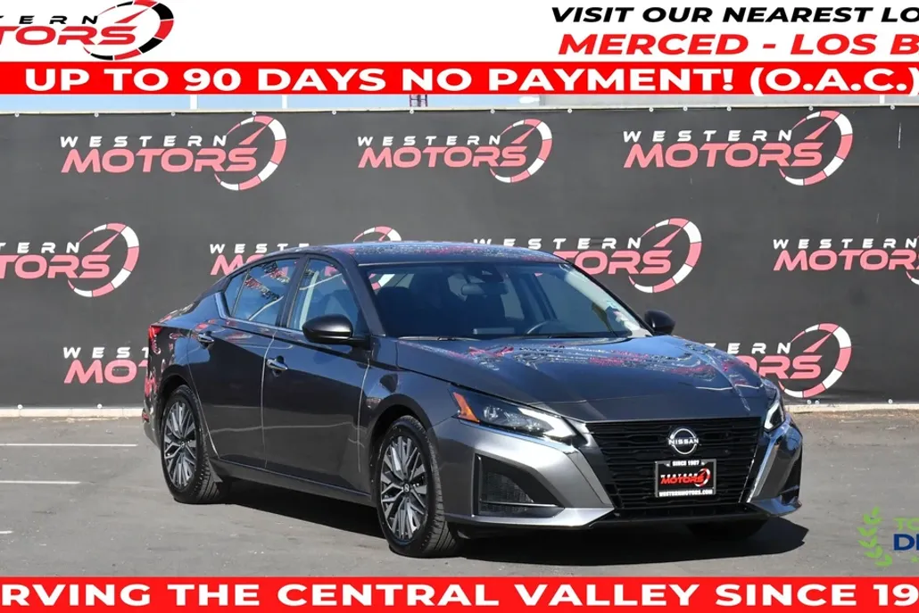 2024 Nissan Altima 2.5 SV photo 1