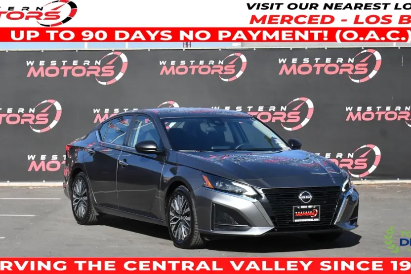 2024 Nissan Altima 2.5 SV photo 1
