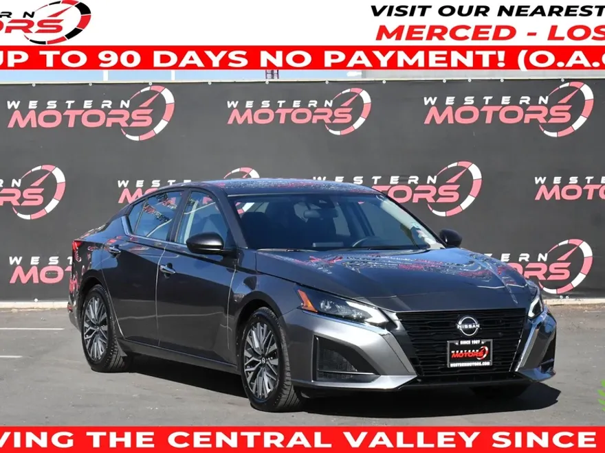 2024 Nissan Altima 2.5 SV photo 1