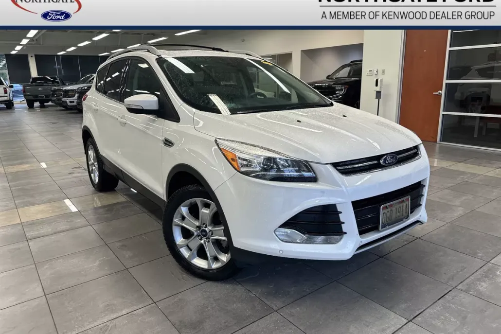 2016 Ford Escape Titanium photo 1