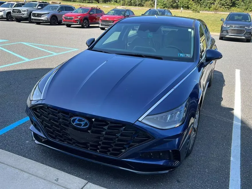 2020 Hyundai Sonata SEL photo 1