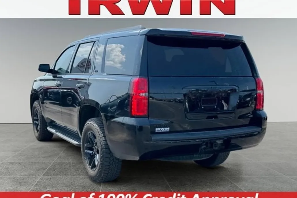 2019 Chevrolet Tahoe LT photo 1
