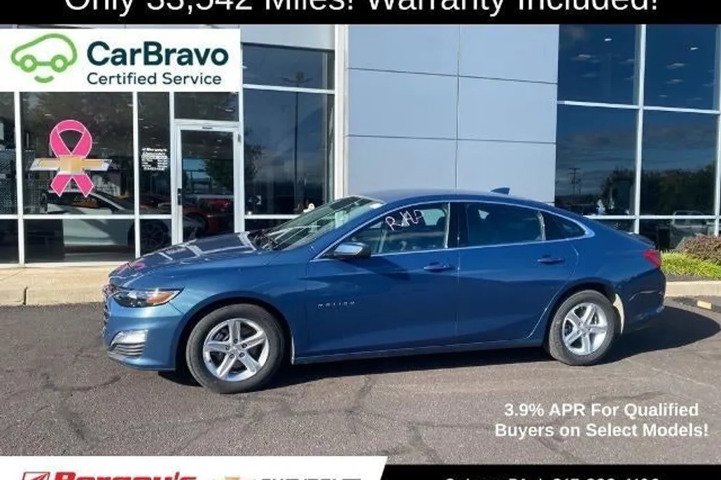 2024 Chevrolet Malibu 1LT photo 1