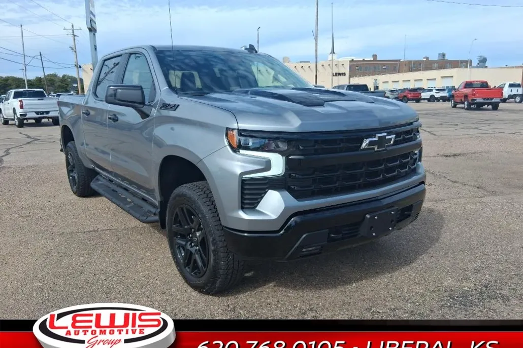2026 Chevrolet Silverado 1500 LT Trail Boss photo 1