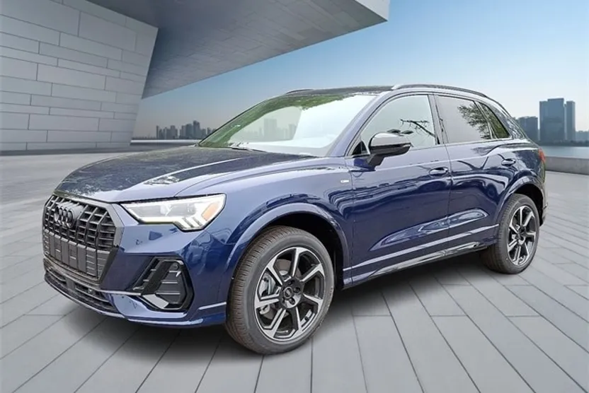 2025 Audi Q3 45 TFSI S line Premium Plus photo 1