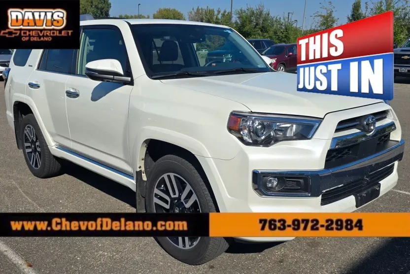 2023 Toyota 4Runner Limited photo 1