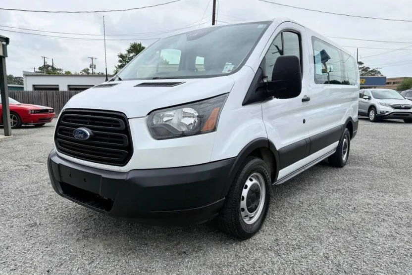 2019 Ford Transit XL Passenger photo 1