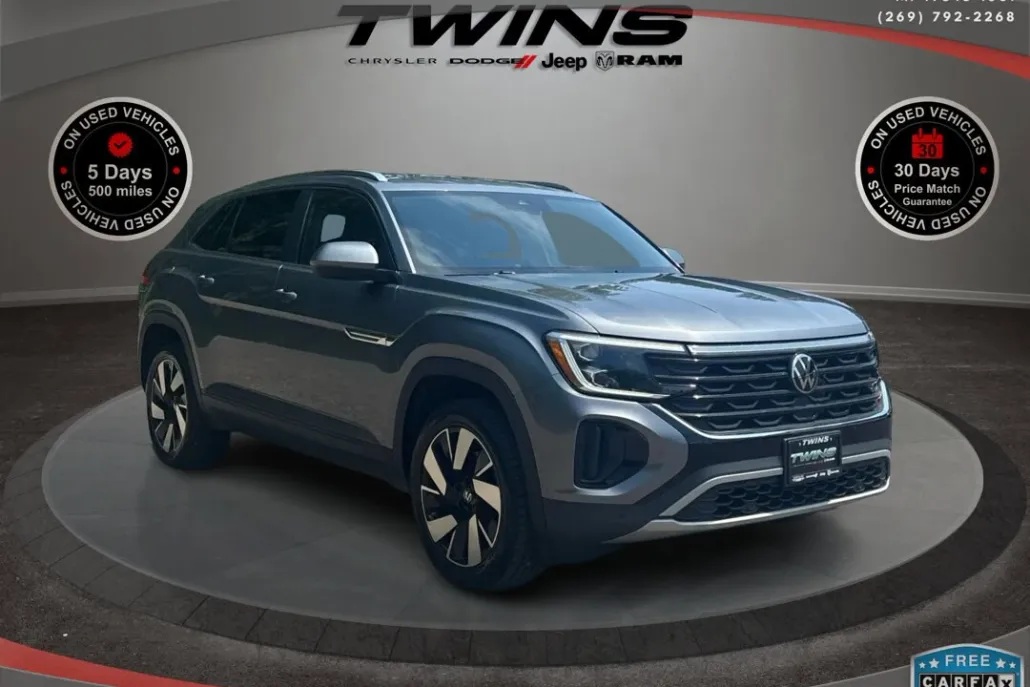 2024 Volkswagen Atlas Cross Sport SE Technology photo 1