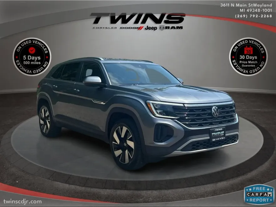 2024 Volkswagen Atlas Cross Sport SE Technology photo 1